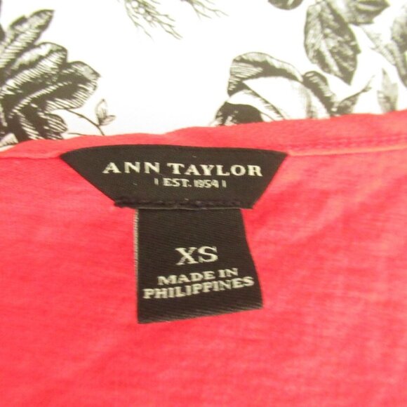 Ann Taylor Top XS X Small Red Short Sleeve - Picture 6 of 7